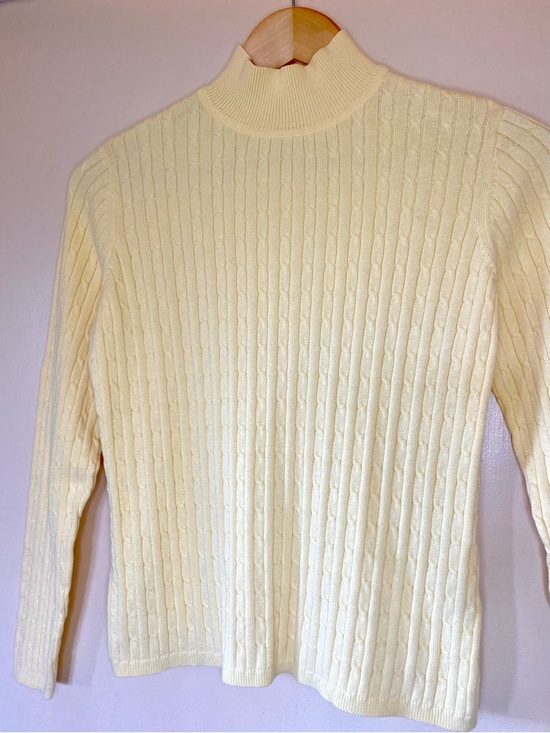 Classic Elements Sweaters - Classic Elements Butter Yellow Cable Knit Mock Neck Sweater, Soft, Cozy, Size S